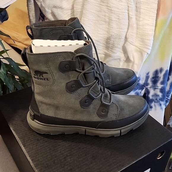 Men's Sorel Explorer boot WP size 9 NWOT - Picture 1 of 5